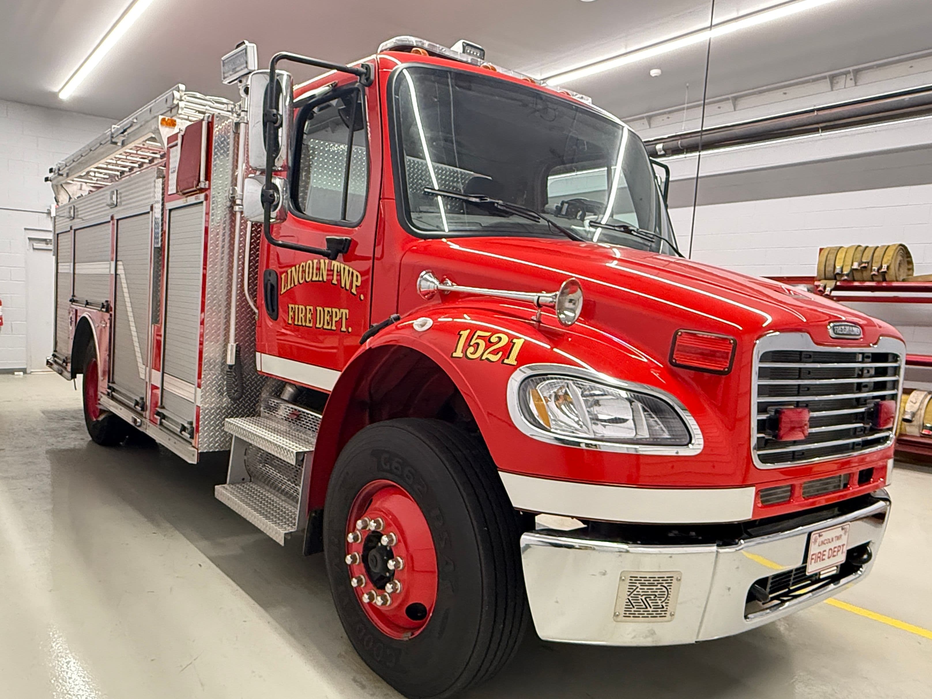 Engine 1521 Angled View
